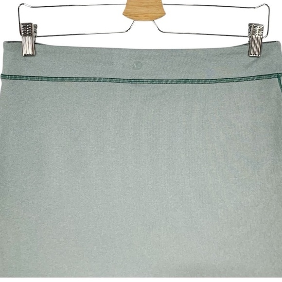 Lululemon City Skirt Size 8 - Picture 6 of 10